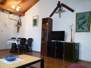 Living room, image 2